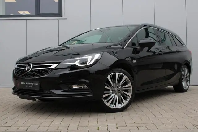 Photo 1 : Opel Astra 2019 Petrol