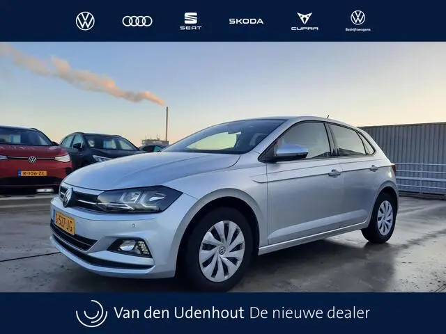 Photo 1 : Volkswagen Polo 2019 Petrol