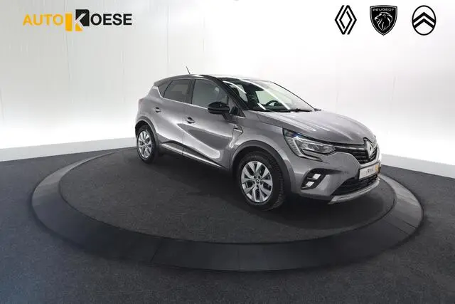 Photo 1 : Renault Captur 2022 Essence