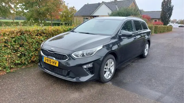 Photo 1 : Kia Ceed 2020 Petrol