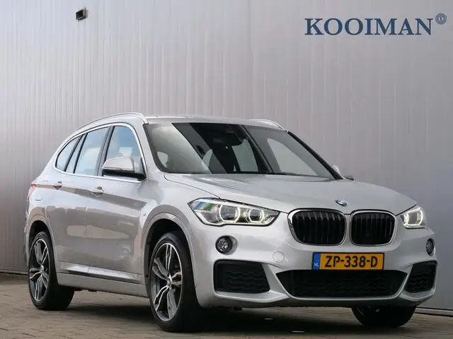 Photo 1 : Bmw X1 2019 Petrol