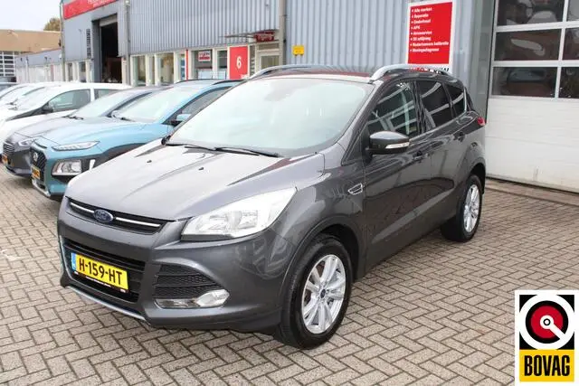 Photo 1 : Ford Kuga 2016 Petrol