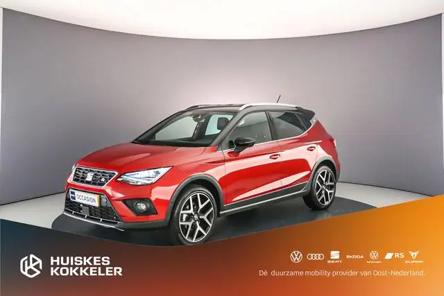 Photo 1 : Seat Arona 2021 Petrol