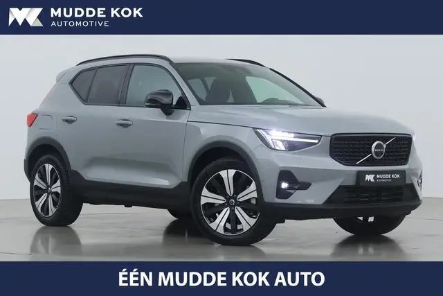 Photo 1 : Volvo Xc40 2023 Hybride