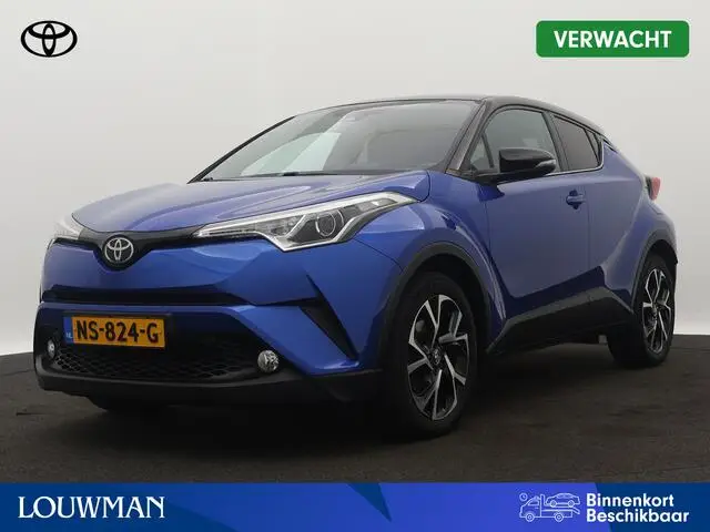 Photo 1 : Toyota C-hr 2017 Petrol