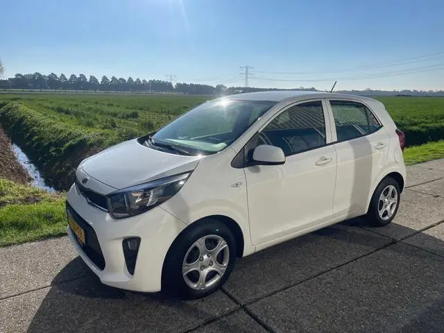 Photo 1 : Kia Picanto 2021 Essence