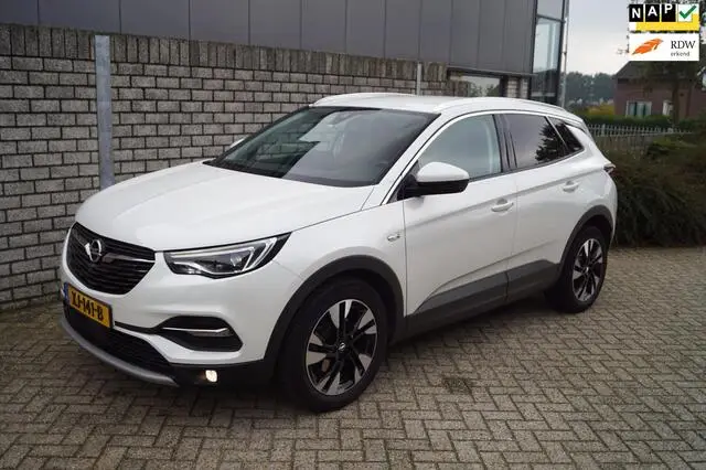 Photo 1 : Opel Grandland 2019 Essence