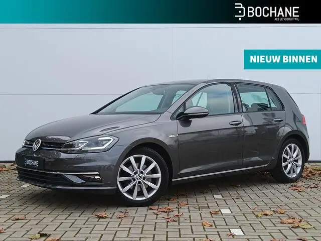 Photo 1 : Volkswagen Golf 2019 Essence