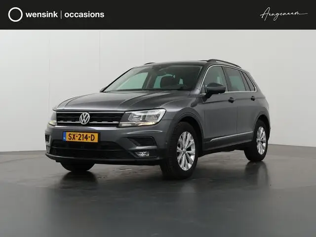 Photo 1 : Volkswagen Tiguan 2018 Essence