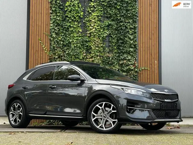 Photo 1 : Kia Xceed 2020 Petrol