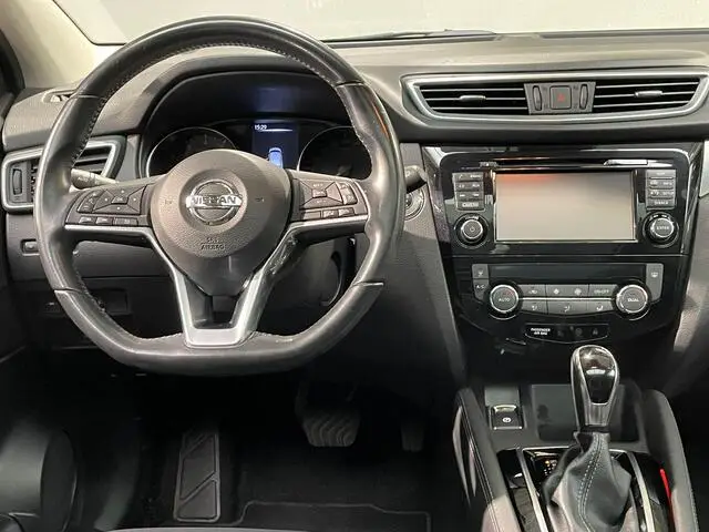 Photo 1 : Nissan Qashqai 2018 Petrol