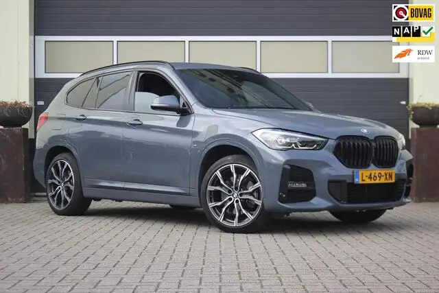 Photo 1 : Bmw X1 2021 Hybride