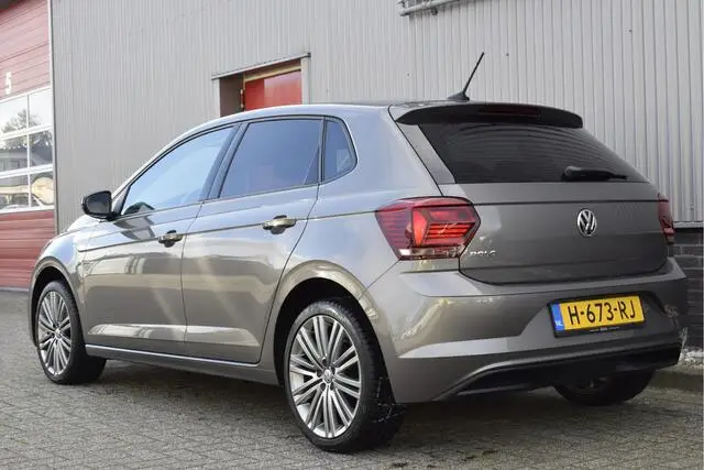 Photo 1 : Volkswagen Polo 2020 Petrol