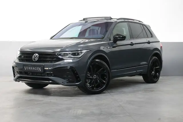 Photo 1 : Volkswagen Tiguan 2021 Essence