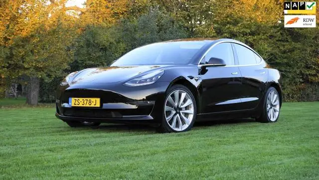 Photo 1 : Tesla Model 3 2019 Electric