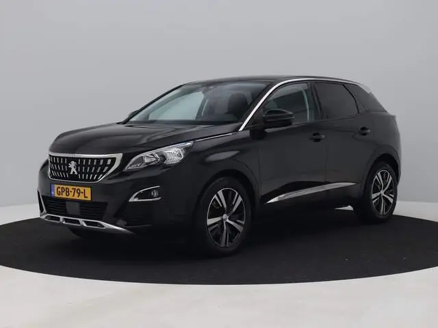 Photo 1 : Peugeot 3008 2020 Petrol