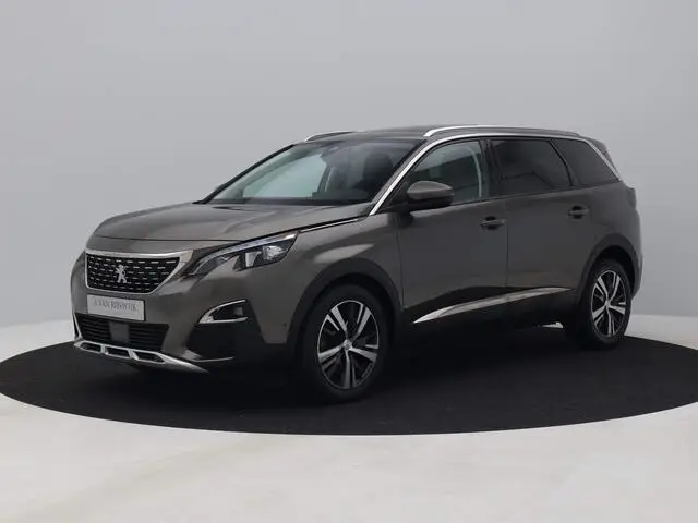 Photo 1 : Peugeot 5008 2018 Petrol