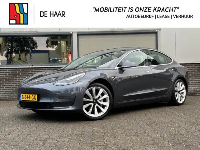 Photo 1 : Tesla Model 3 2019 Electric