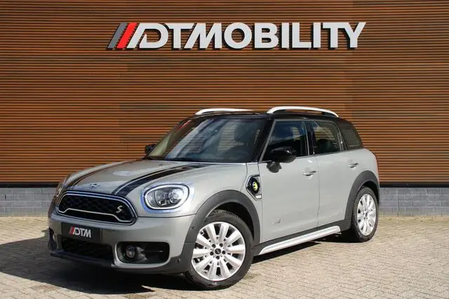 Photo 1 : Mini Countryman 2019 Hybrid