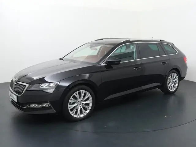 Photo 1 : Skoda Superb 2021 Essence