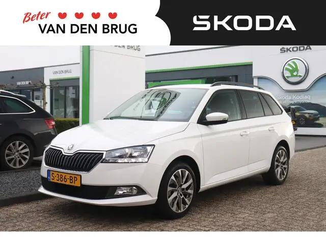 Photo 1 : Skoda Fabia 2023 Essence