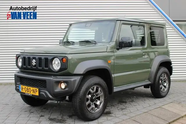 Photo 1 : Suzuki Jimny 2019 Petrol