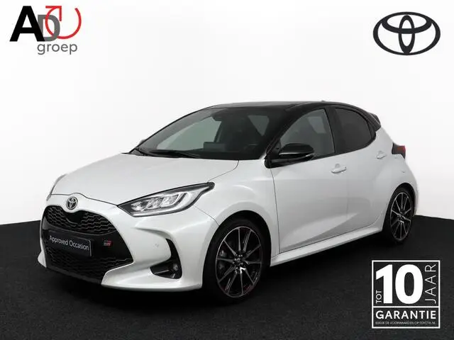 Photo 1 : Toyota Yaris 2023 Hybride