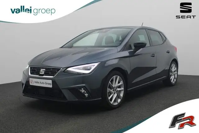 Photo 1 : Seat Ibiza 2023 Petrol