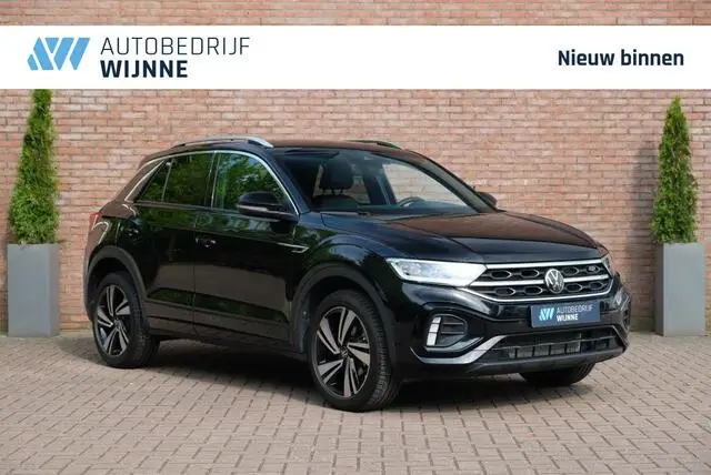 Photo 1 : Volkswagen T-roc 2023 Essence