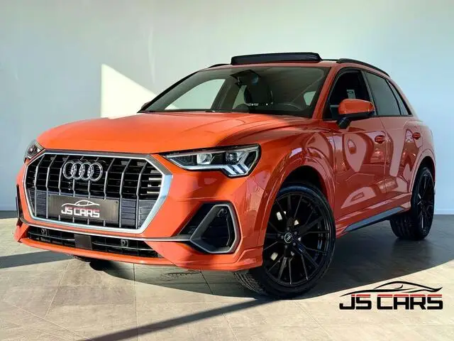 Photo 1 : Audi Q3 2019 Essence