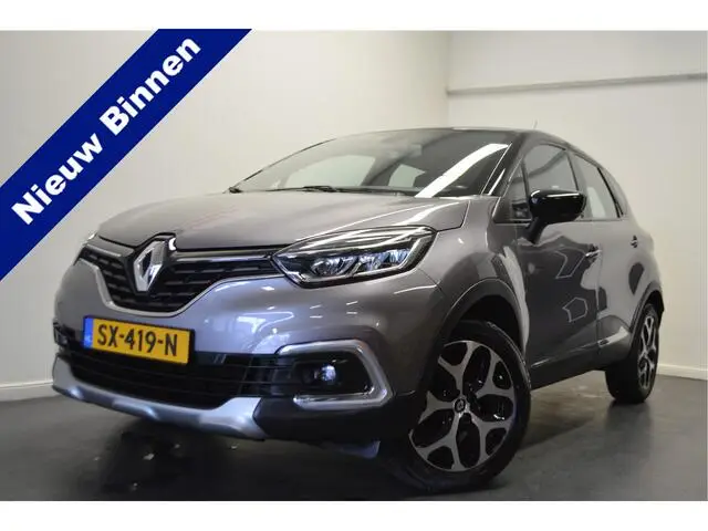 Photo 1 : Renault Captur 2017 Essence