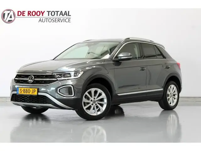 Photo 1 : Volkswagen T-roc 2022 Essence