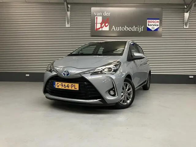 Photo 1 : Toyota Yaris 2018 Hybrid