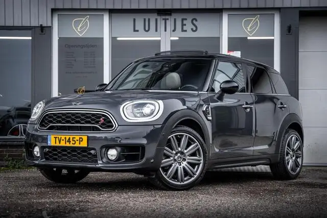 Photo 1 : Mini Countryman 2018 Essence