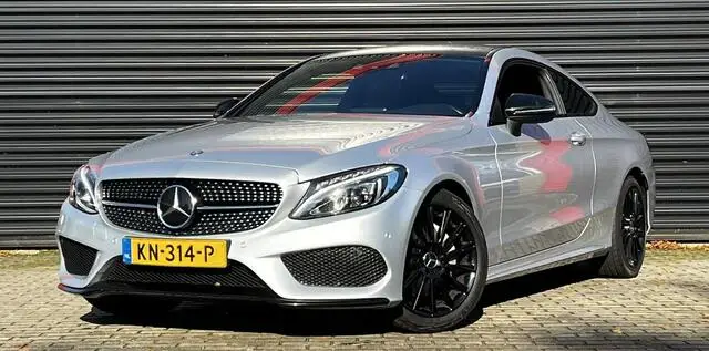 Photo 1 : Mercedes-benz Classe C 2016 Petrol