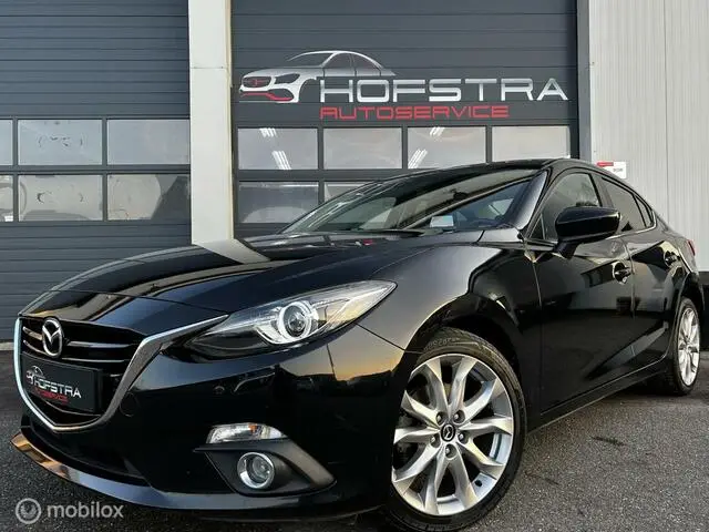 Photo 1 : Mazda 3 2016 Petrol