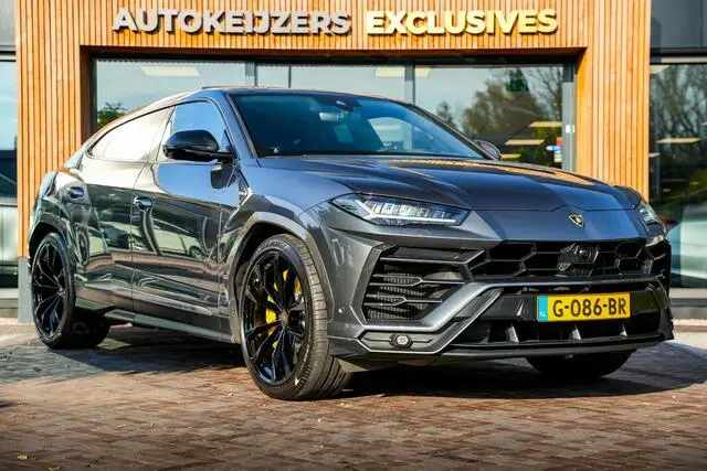 Photo 1 : Lamborghini Urus 2019 Essence