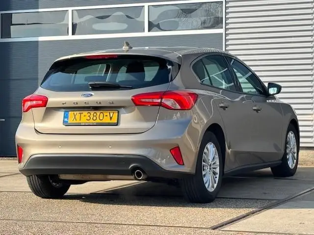 Photo 1 : Ford Focus 2019 Petrol