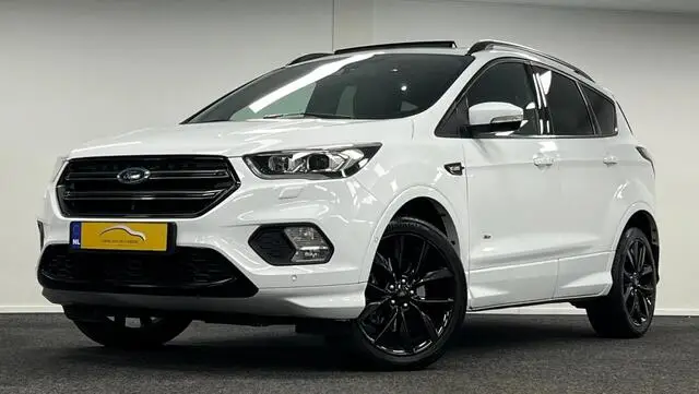 Photo 1 : Ford Kuga 2018 Essence