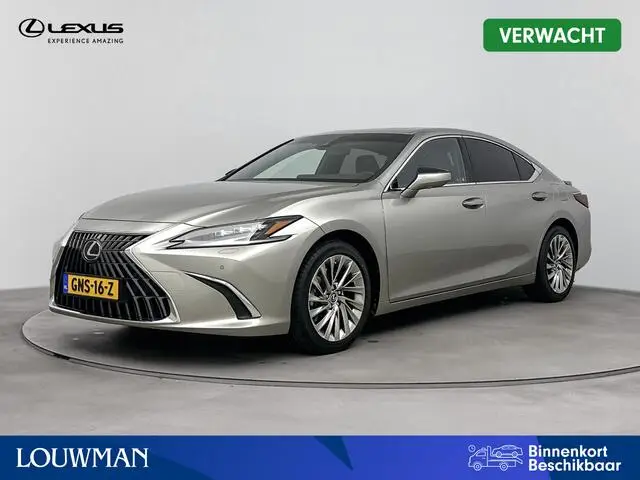 Photo 1 : Lexus Es 2024 Hybrid