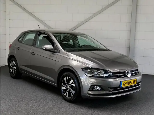 Photo 1 : Volkswagen Polo 2019 Petrol