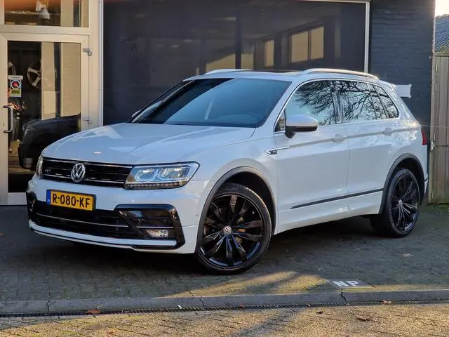 Photo 1 : Volkswagen Tiguan 2019 Petrol