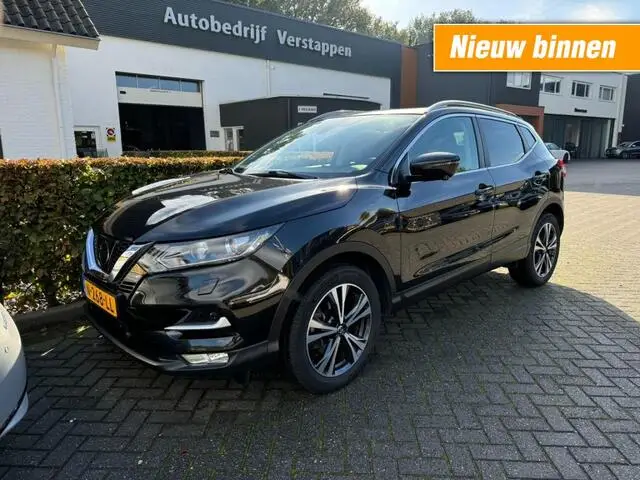 Photo 1 : Nissan Qashqai 2017 Essence