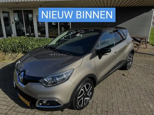 Photo 1 : Renault Captur 2015 Petrol