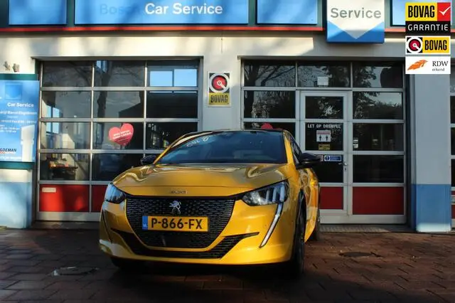 Photo 1 : Peugeot 208 2022 Essence