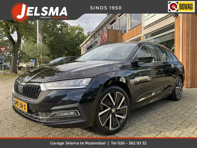 Photo 1 : Skoda Octavia 2021 Hybride