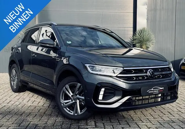 Photo 1 : Volkswagen T-roc 2023 Petrol