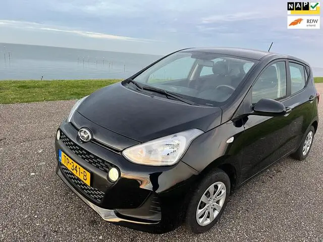 Photo 1 : Hyundai I10 2018 Essence