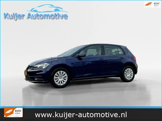 Photo 1 : Volkswagen Golf 2017 Essence