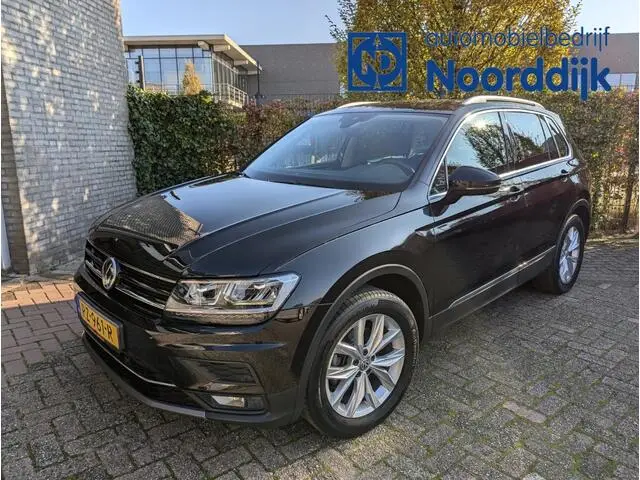 Photo 1 : Volkswagen Tiguan 2018 Petrol